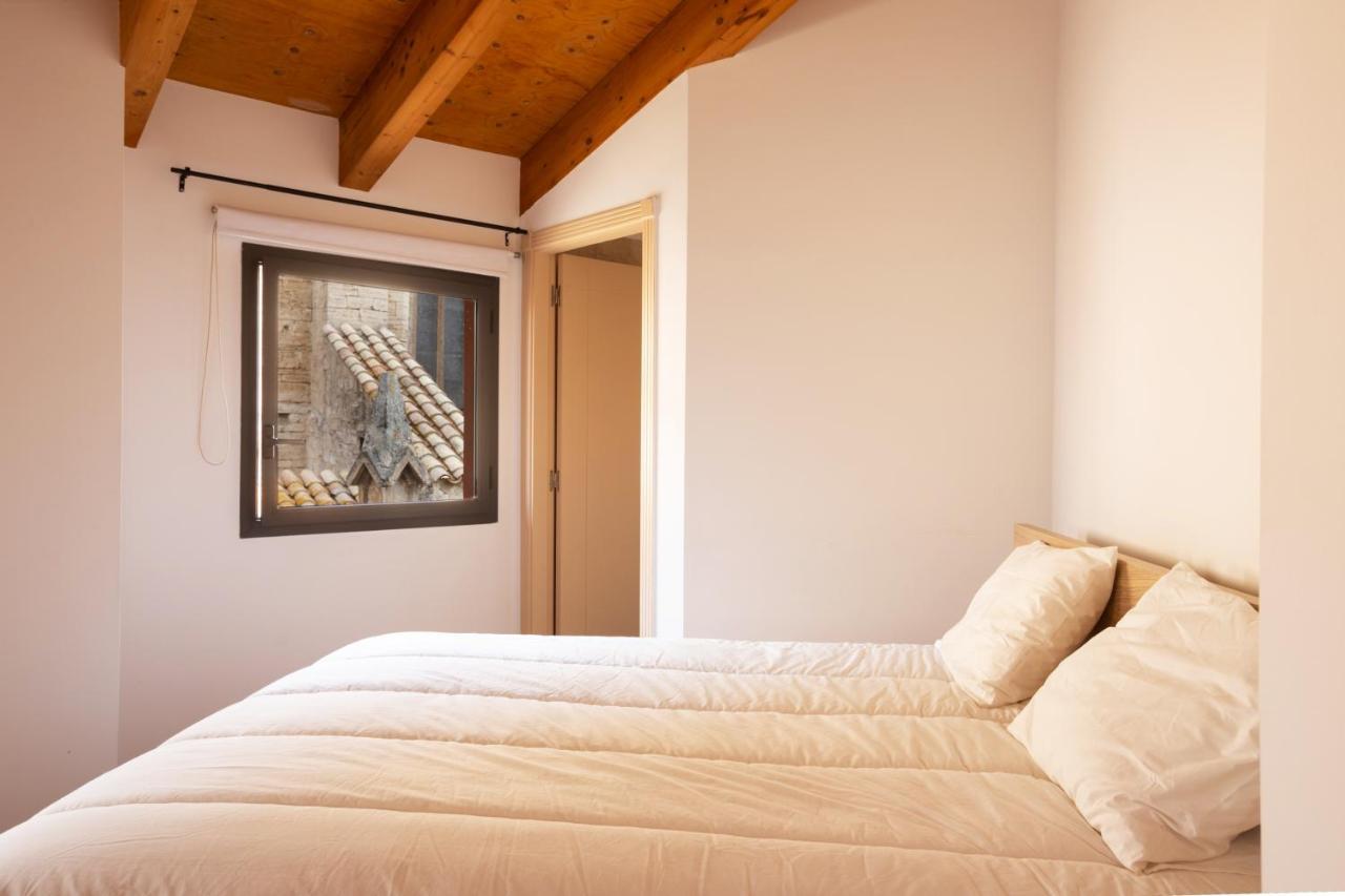 Ferienwohnung Atic Duplex Amb Encant A 10 Minuts De L' Estany Banyoles Exterior foto