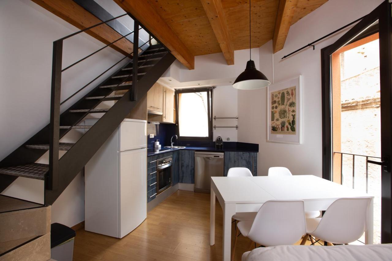 Ferienwohnung Atic Duplex Amb Encant A 10 Minuts De L' Estany Banyoles Exterior foto